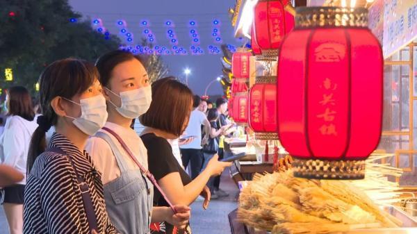 地?cái)傋钚庐a(chǎn)品，點(diǎn)亮城市夜市的璀璨明珠