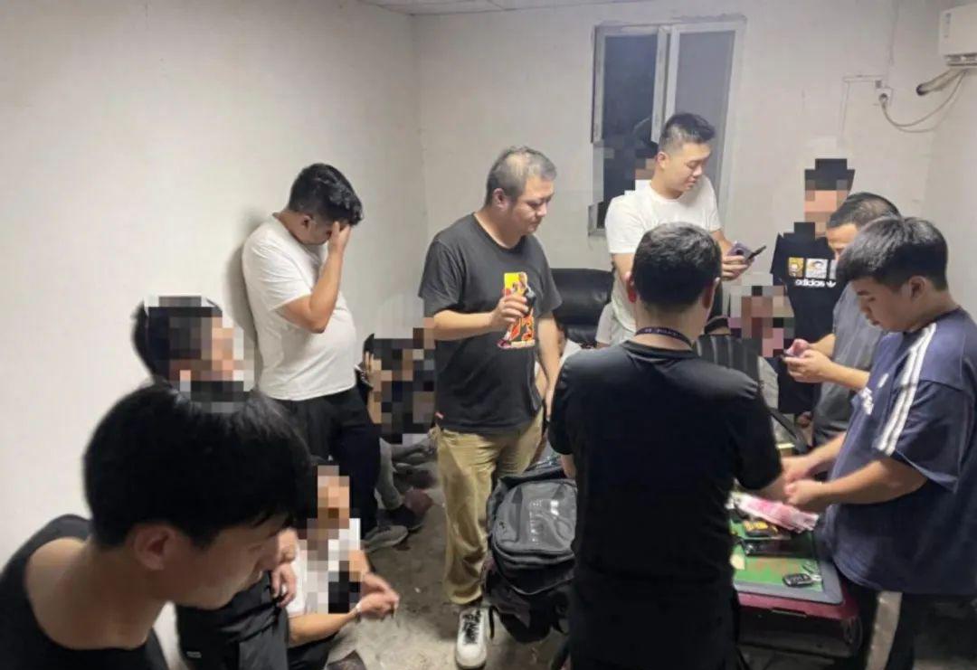 香港澳門六開彩開獎直播，安全解答、解釋與落實調(diào)控